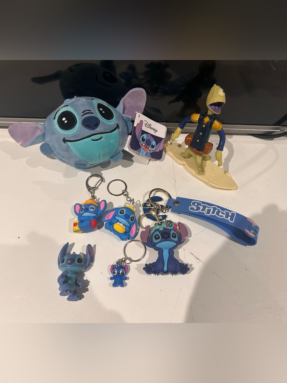 Stitch bundle - Picture 3 of 3
